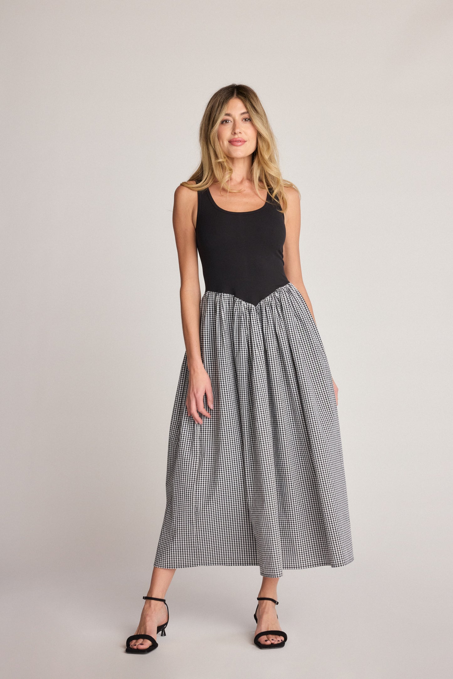 Anouk Dress