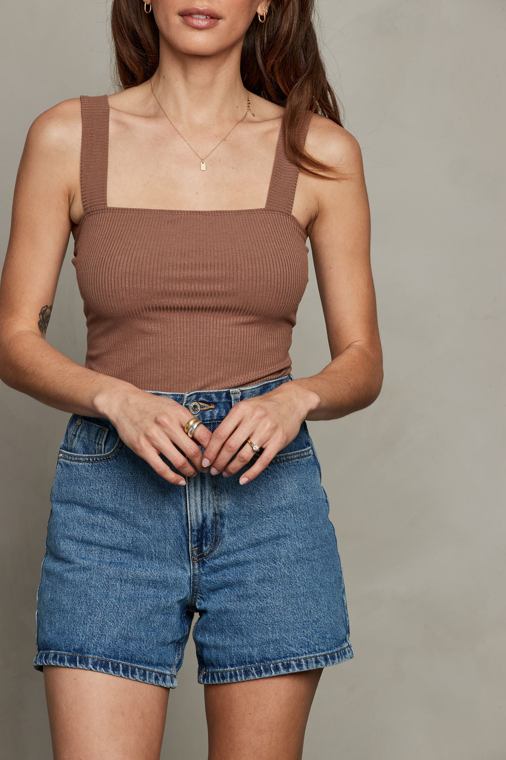 Aura Rib Tank Top - Mocha