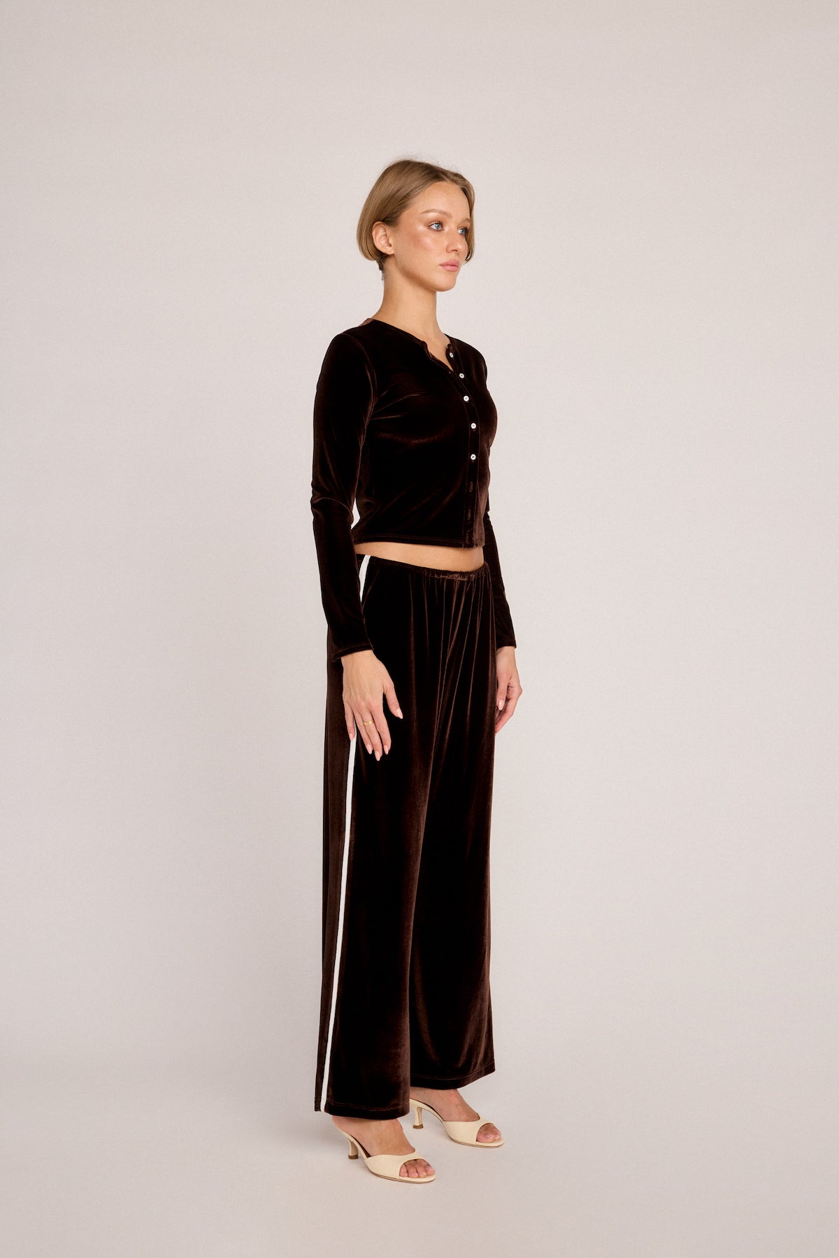 Juliette Cardigan - Brown Velvet