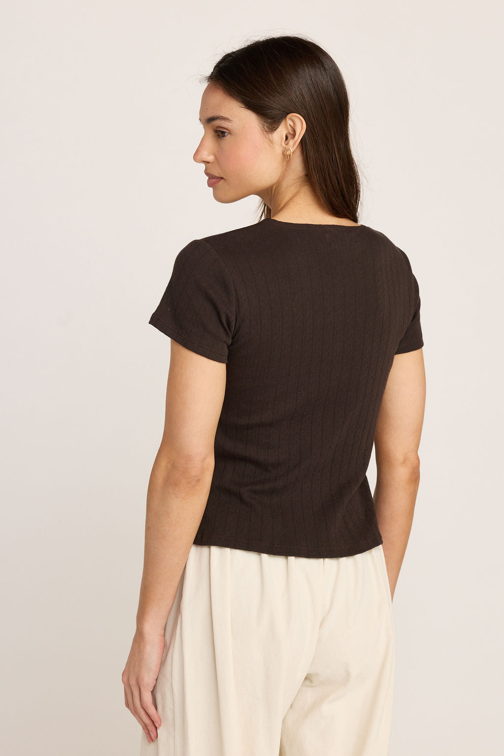 Elise Pointelle Tee - Chocolate
