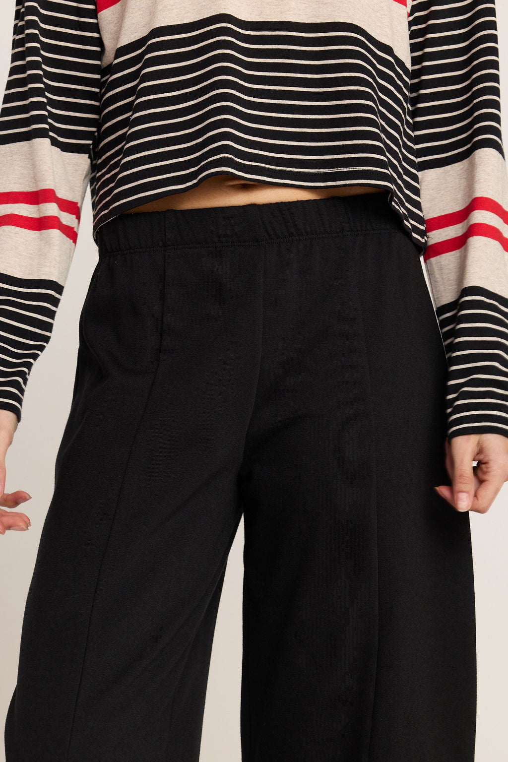 Willow Fleece Barrel Pants - Black