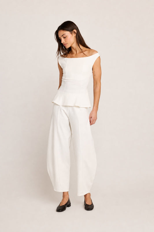 Lara Ponte Barrel Pant - White