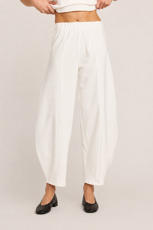 Lara Ponte Barrel Pant - White