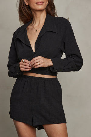 Rhea Shorts - Black